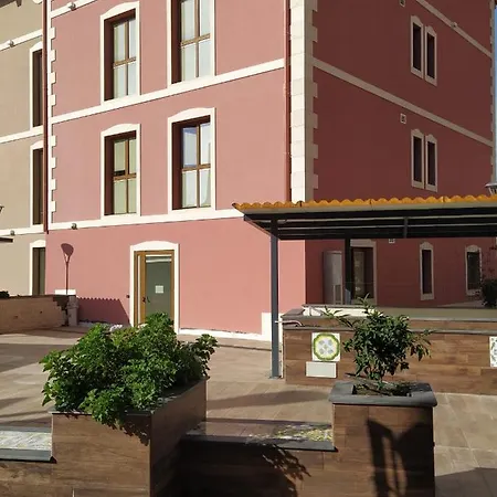Отель Alcentro 3*