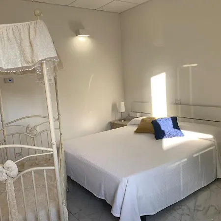 Alcentro Hotel 3*