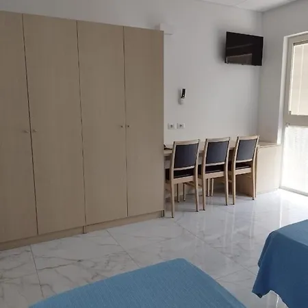Alcentro Отель 3*
