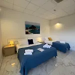 Alcentro Hotel